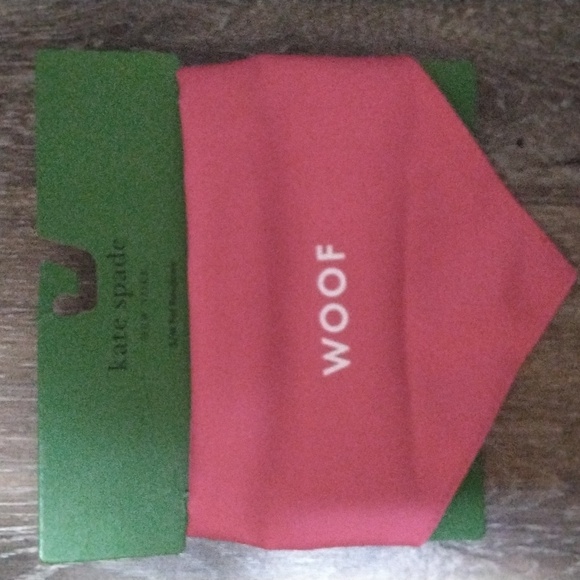 NWT: KATE SPADE; 3 PC. AVENTURE STRIPE ♡ CHEW TOY, ●▪︎● TIE & COLORBLOCK BANDANA - Picture 8 of 9